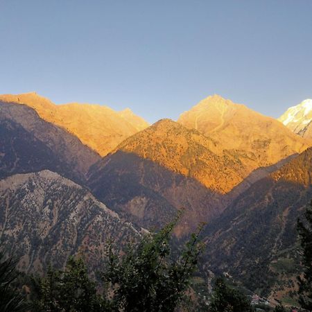 The Shudarang Inn Kalpa Bagian luar foto